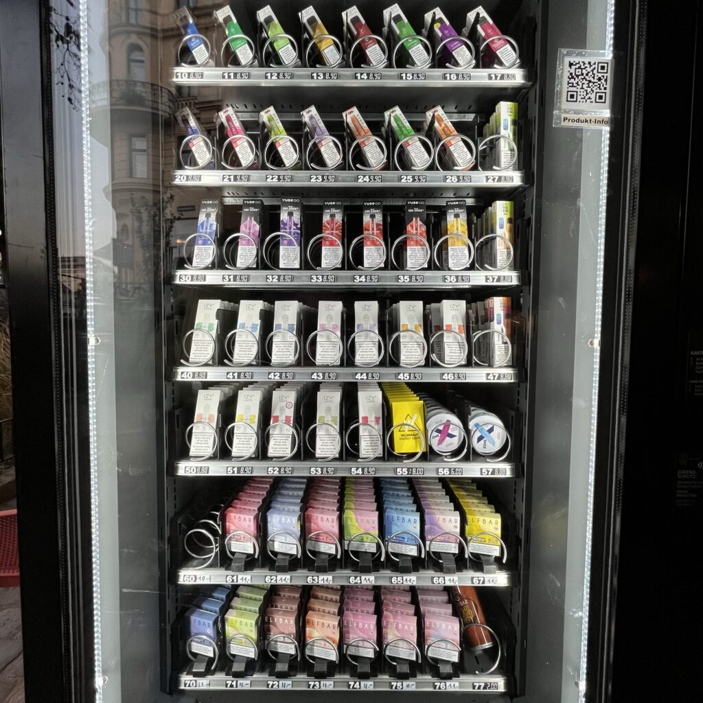 Elfbar, Izy, Aroma King - Dampfbar 1060