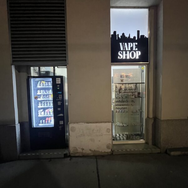 Elfbar im Vape Shop Taborstraße 1020 - Image 2
