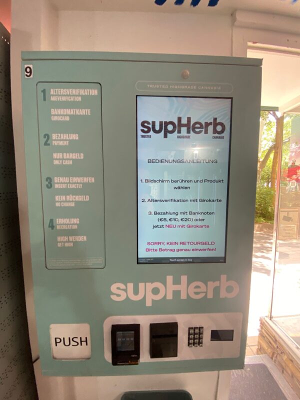 CBD Automat von SupHerb im Vendora Automatenshop