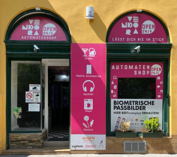 Fritz-Kola und Kaugummis - Vendora Mexikoplatz 1020 - Image 2